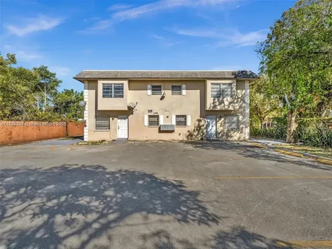 842 NW 1st Avenue Fort Lauderdale FL 33311