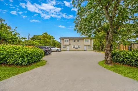 842 NW 1st Avenue Fort Lauderdale FL 33311
