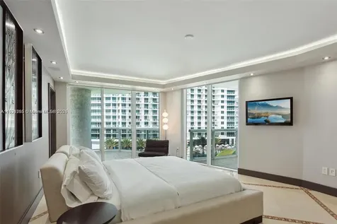 1800 S Ocean Drive Hallandale Beach FL 33009