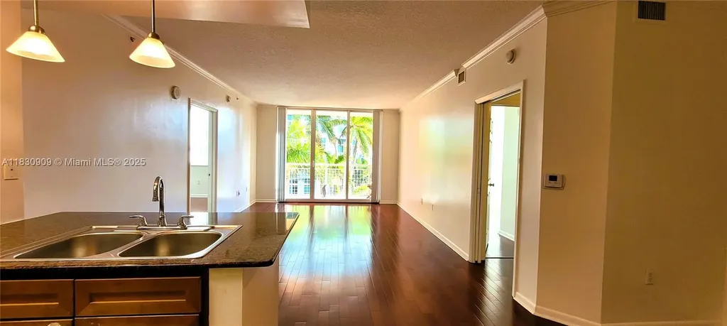 2000 N Bayshore Drive Miami FL 33137