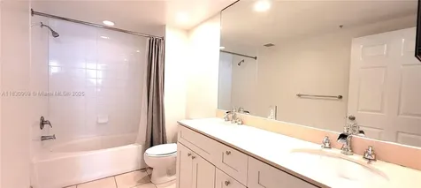 2000 N Bayshore Drive Miami FL 33137