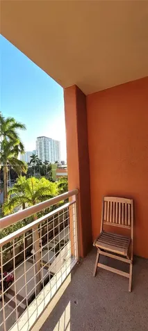 2000 N Bayshore Drive Miami FL 33137