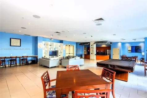 2000 N Bayshore Drive Miami FL 33137