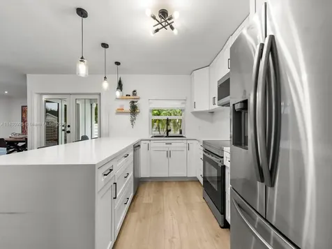 14913 SW 143rd Court Miami FL 33186