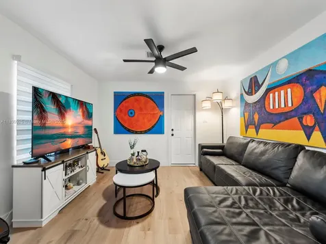 14913 SW 143rd Court Miami FL 33186