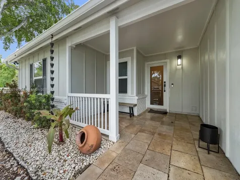 14913 SW 143rd Court Miami FL 33186