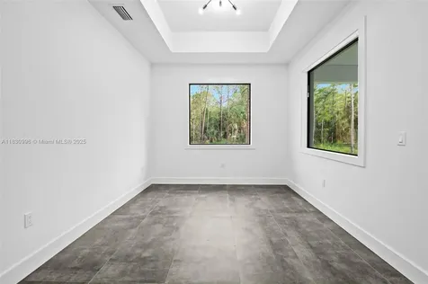 3324 NE 27 Naples FL 34120