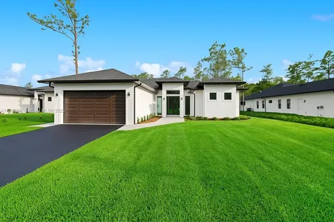 3324 NE 27 Naples FL 34120