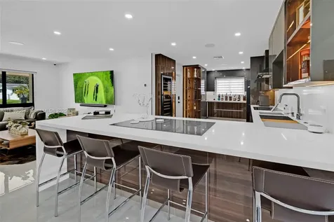 9241 SW 55th Street Cooper City FL 33328