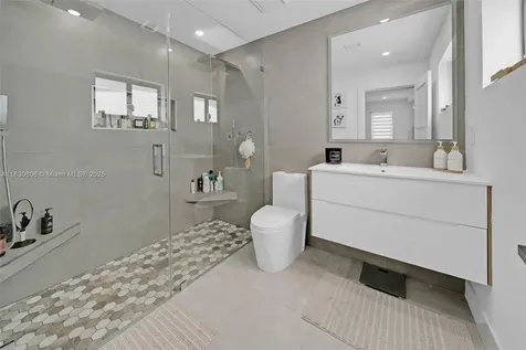9241 SW 55th Street Cooper City FL 33328
