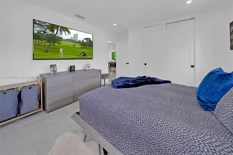 9241 SW 55th Street Cooper City FL 33328