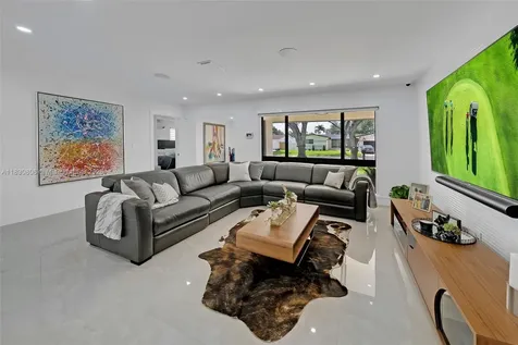 9241 SW 55th Street Cooper City FL 33328