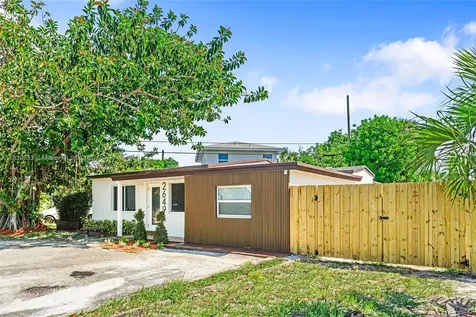 2649 NE 13th Terrace Pompano Beach FL 33064