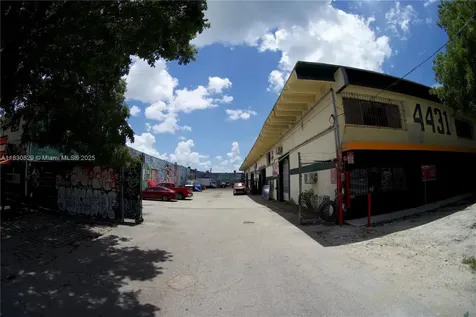 4471 SW 75th Avenue Miami FL 33155