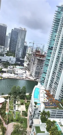 350 S Miami Avenue Miami FL 33130