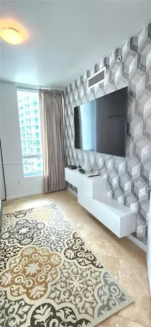 350 S Miami Avenue Miami FL 33130