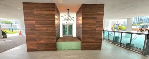 350 S Miami Avenue Miami FL 33130