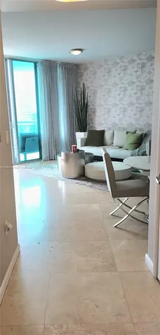 350 S Miami Avenue Miami FL 33130