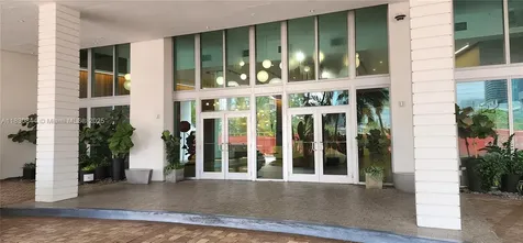 350 S Miami Avenue Miami FL 33130