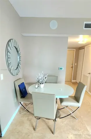 350 S Miami Avenue Miami FL 33130