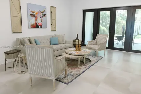 209 35th Avenue NW Naples FL 34120