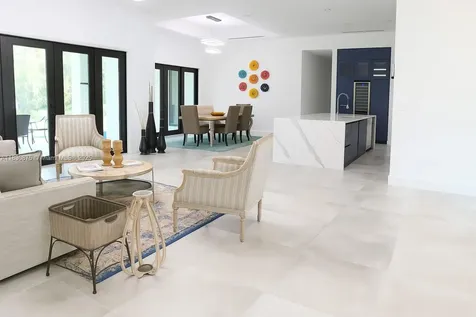 209 35th Avenue NW Naples FL 34120