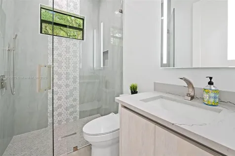 209 35th Avenue NW Naples FL 34120