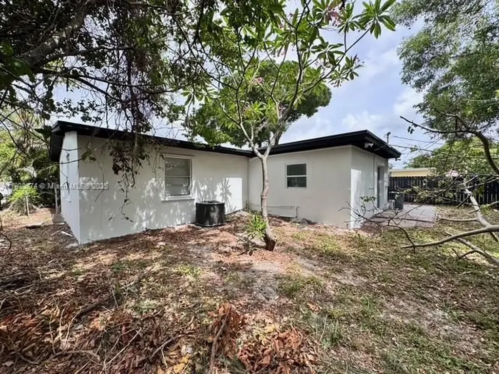 1108 SW 22nd Avenue Fort Lauderdale FL 33312