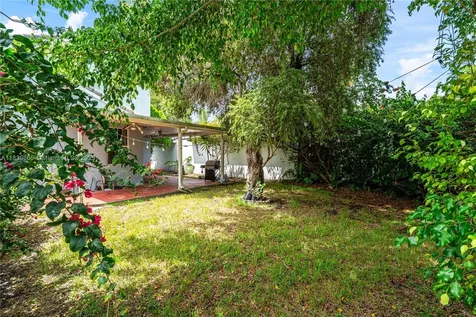 18481 NW 22nd Street Pembroke Pines FL 33029