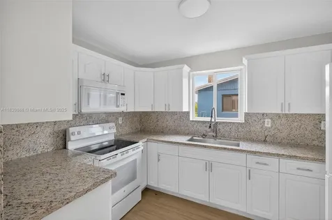 11504 SW 226th Street Miami FL 33170