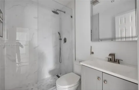 11504 SW 226th Street Miami FL 33170