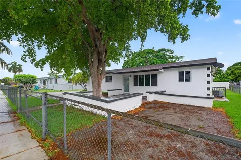11504 SW 226th Street Miami FL 33170