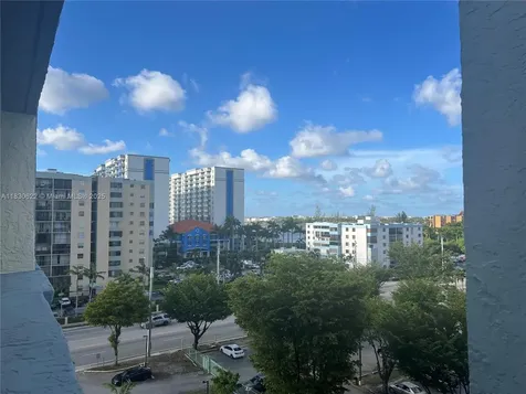 5050 NW 7th Street Miami FL 33126