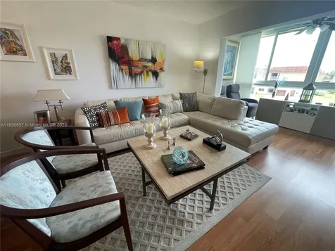 8951 Sunrise Lakes Boulevard Sunrise FL 33322
