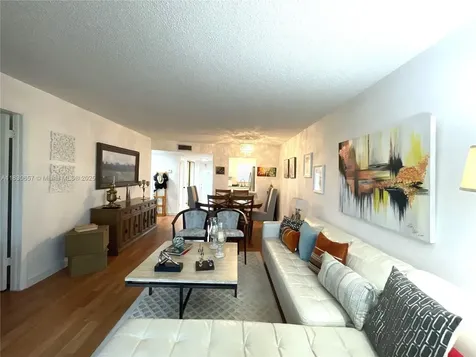 8951 Sunrise Lakes Boulevard Sunrise FL 33322