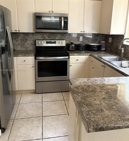 1549 SE 24th Court Homestead FL 33035