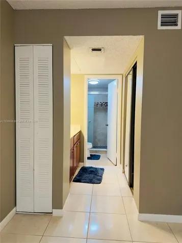 9701 Westview Drive Coral Springs FL 33076