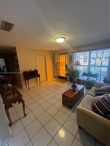 2815 SW 36th Avenue Miami FL 33133