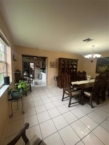 2815 SW 36th Avenue Miami FL 33133