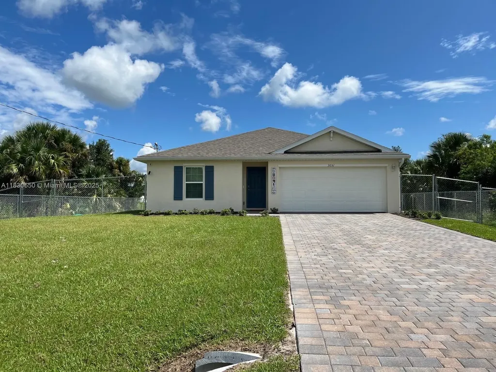 3051 NW Beechwood Circle La Belle FL 33935