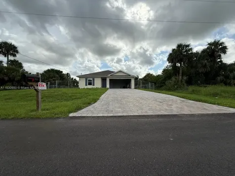 3051 NW Beechwood Circle La Belle FL 33935