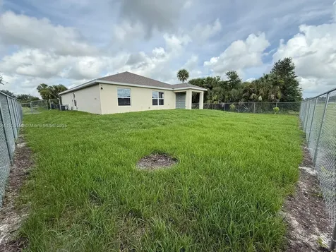 3051 NW Beechwood Circle La Belle FL 33935