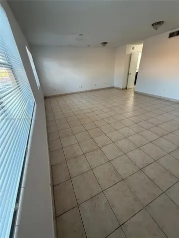 1305 W 53rd Street Hialeah FL 33012