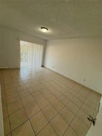 1305 W 53rd Street Hialeah FL 33012