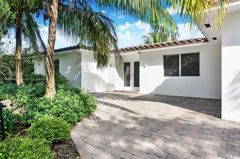 20701 NE 21st Court Miami FL 33179