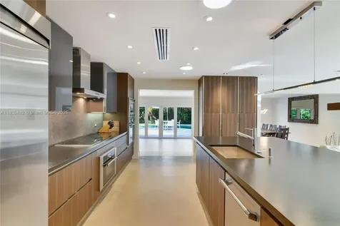 20701 NE 21st Court Miami FL 33179
