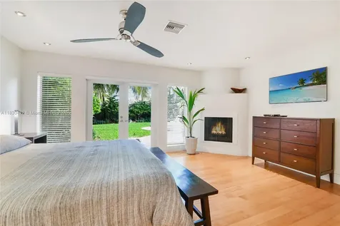 20701 NE 21st Court Miami FL 33179
