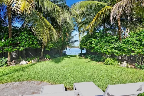 20701 NE 21st Court Miami FL 33179