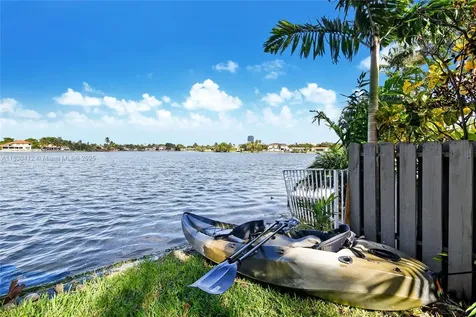 20701 NE 21st Court Miami FL 33179