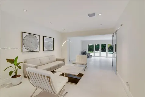 20701 NE 21st Court Miami FL 33179